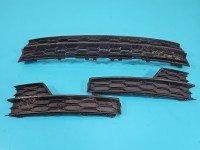 Zaślepka kratka zderzaka środkowa atrapa Skoda Octavia III 5E0807682F, 5E0807681F, 5E0853677J