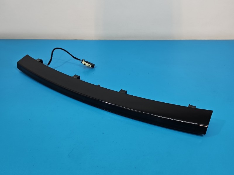 TRZECIE ŚWIATŁO STOP STOPU Jaguar F-Pace 16- HB