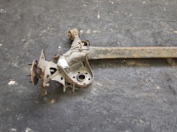 Tylna belka oś tył Toyota Corolla E15 1.6 vvti (1ZR)