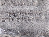Osłona silnika górna AUDI A6 C7 2.0 tdi 04L103925D