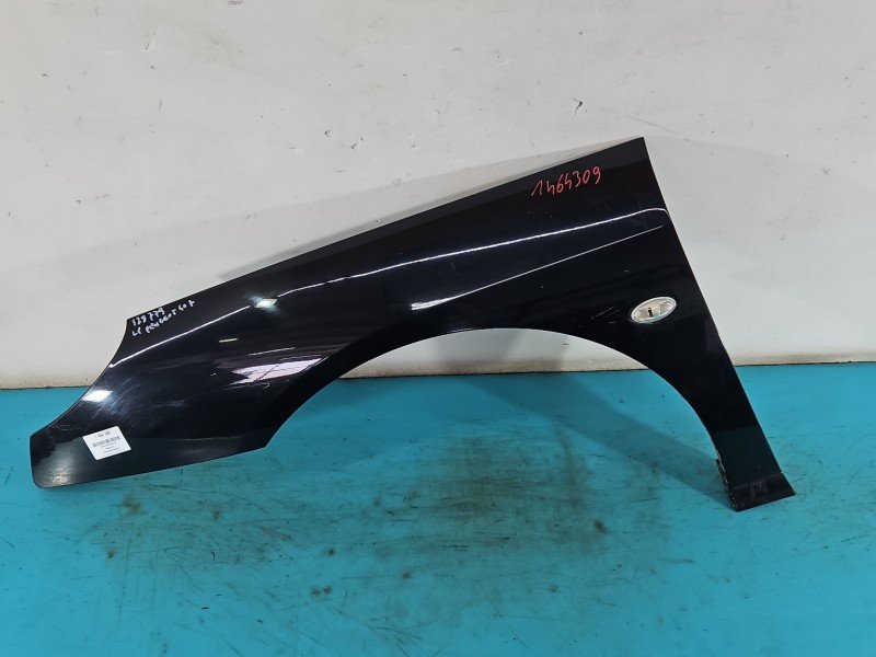 Błotnik przód lewy Peugeot 407 czarny Błotnik przód lewy Peugeot 407 czarny