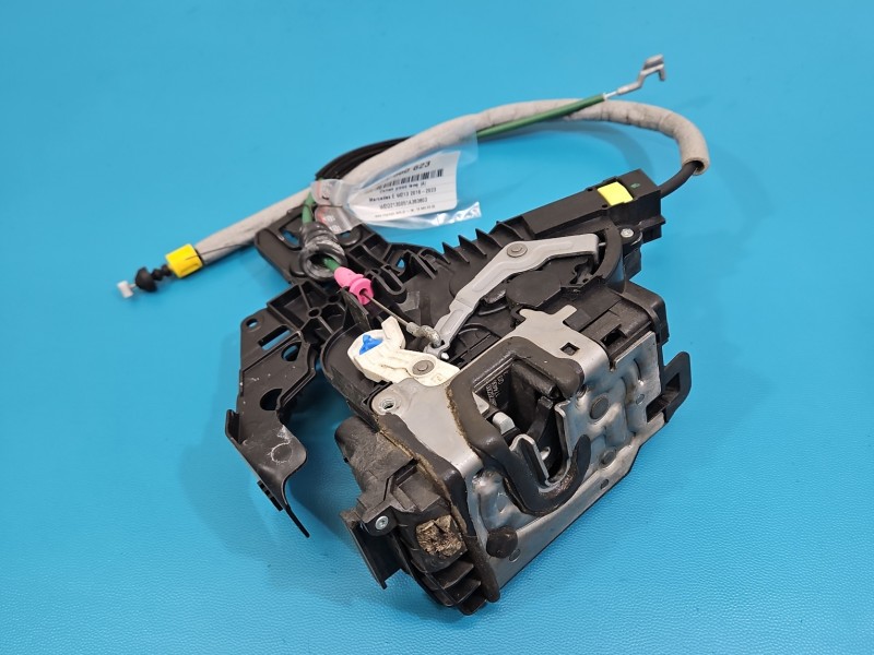 Zamek przód lewy A2220063999 Mercedes W213 EUROPA Mercedes, 4pin