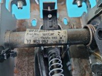 Dźwignia hamulca ręcznego Opel Vectra C 13103967