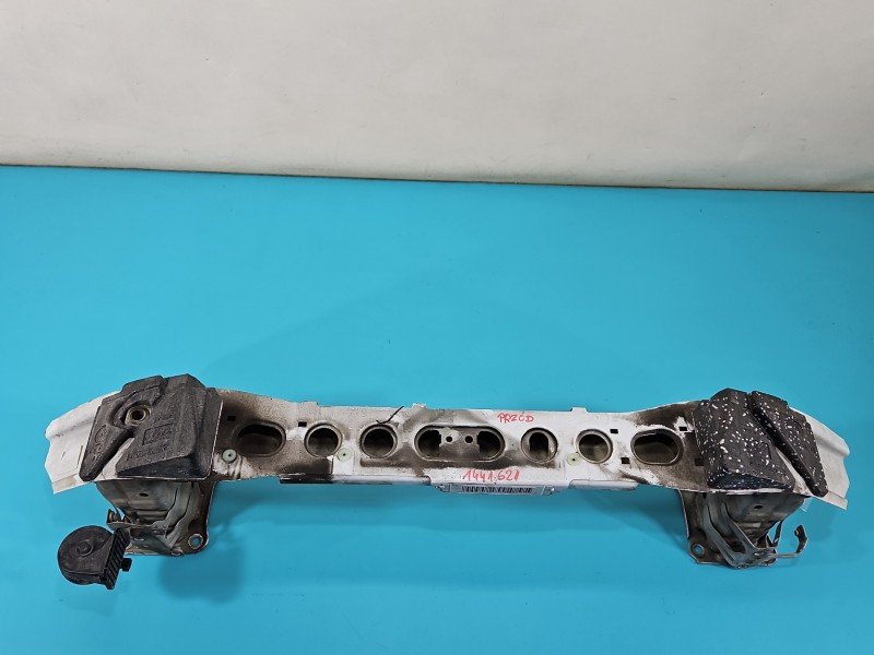 Wzmocnienie zderzaka przód Ford Focus Mk3 przednie Wzmocnienie zderzaka przód Ford Focus Mk3 przednie