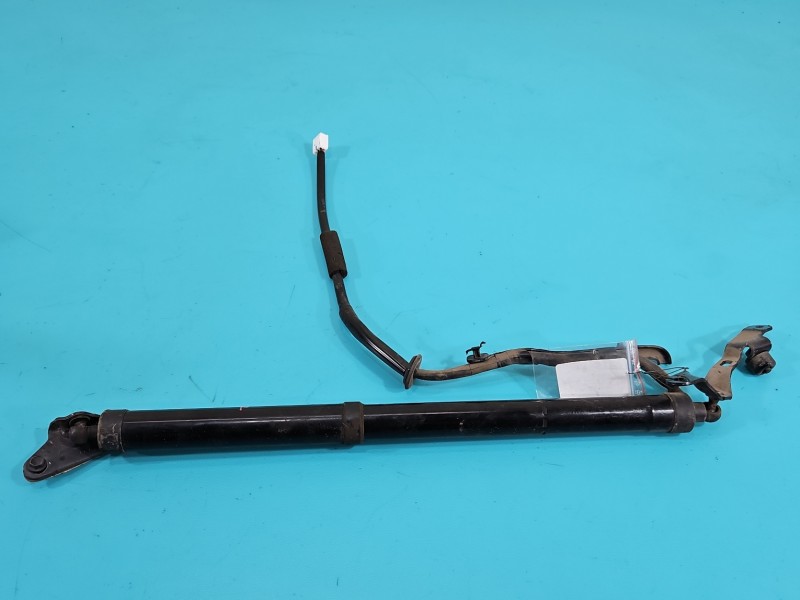 Siłownik klapy prawy teleskop Toyota Rav4 IV 68910-42040
