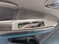 Tapicerka drzwi przód lewa boczek Fiat Freemont