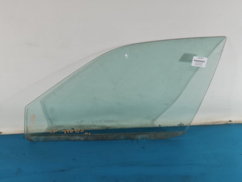 Szyba drzwi przód lewa Vw Polo III 6N HB