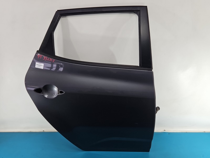 Drzwi tył prawe Kia Venga HB 5d 9A