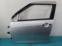 DRZWI PRZÓD LEWE KIEROWCY Suzuki Swift Mk7 5d srebrny. Zcc