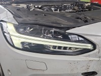 Reflektor prawy lampa przód Volvo S90 II 16- EUROPA 31386165