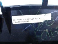 Kratka nawiewu środkowa Mitsubishi Space Star II 12- 8002B217XA EUROPA