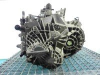 Skrzynia biegów 55237502 Jeep Renegade 14- 1.4 T