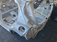 Błotnik tył lewy Toyota Aygo II 14-22 ćwiartka srebrny 1E7/FB21