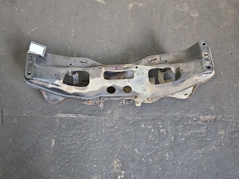 WÓZEK KOŁYSKA TRAWERS Sanki Belka silnika Subaru Forester IV SJ 12-18 2.0 BOXER