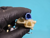 Zamek klapy tył Honda Jazz II HB Producent części: Honda, 2+2pin