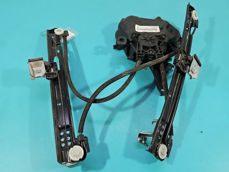 Podnośnik przód prawy SZYBY WINDA Seat Ibiza IV 6J Producent części: Seat, Europejska, 14pin 5-drzwi 6R0959802P, 6J4837402D...