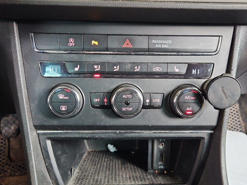 Konsola panel nawiewu Seat Leon III 12- 5F0907044J