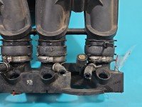 Kolektor ssący Vw Passat B5 06B133200, 06B133210B 1.6b