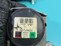 Pas bezpieczeństwa przód prawy pasażera Opel Corsa D 13290233