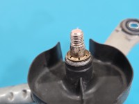 Silniczek Silnik wycieraczek przód LEXUS CT 10-22 85110-28250