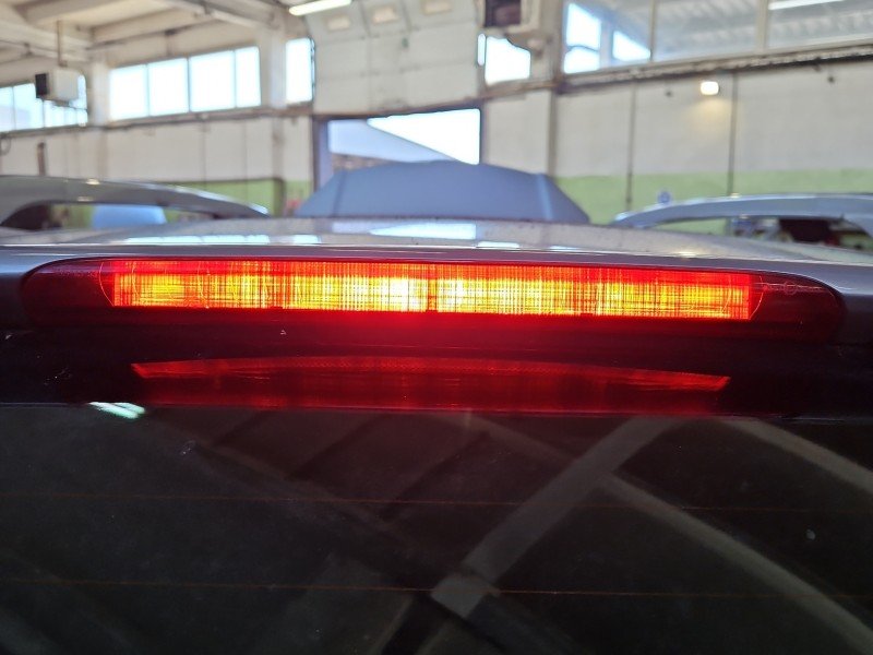 TRZECIE ŚWIATŁO STOP STOPU Toyota Avensis II T25 TRZECIE ŚWIATŁO STOP STOPU Toyota Avensis II T25