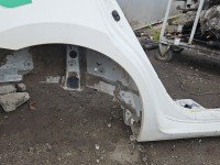 Błotnik tył prawy Toyota Corolla E16 E18 13- biały 040 ćwiartka