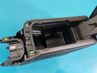 Podłokietnik TUNEL Peugeot 2008 II 98233777280 EUROPA