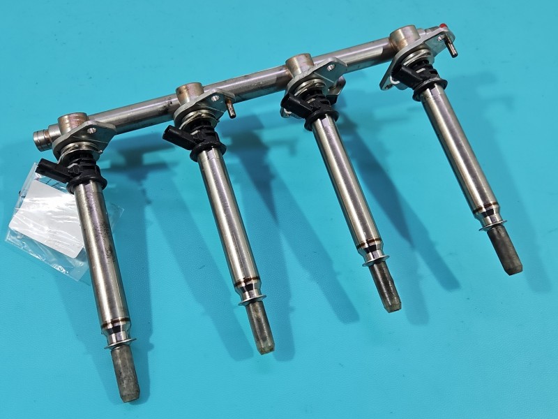 Wtryskiwacz listwa wtryskowa 0261500805, 02600701000, A2569050200 Mercedes W177 2.0 T 306KM