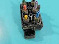 Rozdzielacz AUDI Q7 I 4L 4.2 TDI