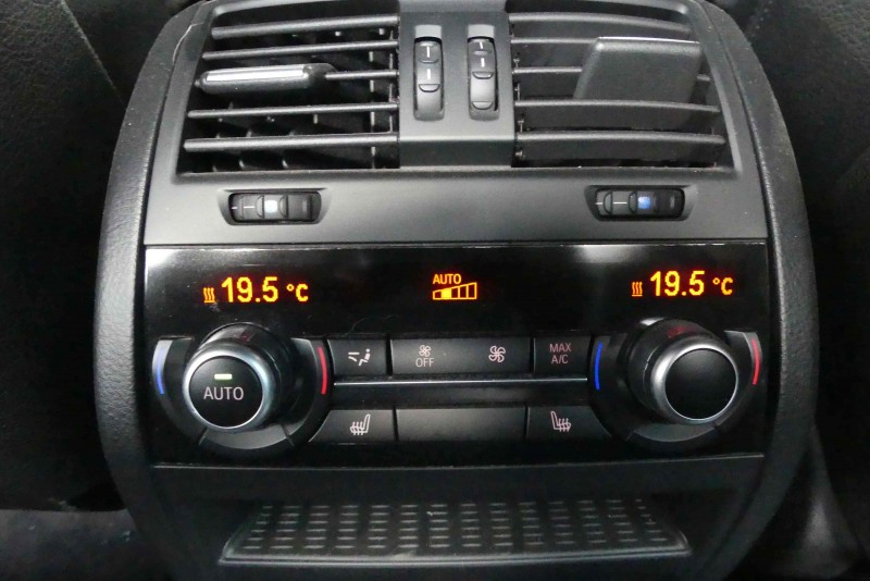 Konsola panel nawiewu Bmw f10 f11 9304719