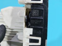 Zamek przód lewy Mercedes W212 EUROPA Mercedes, 4pin