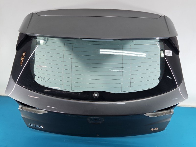 Klapa tył Opel Astra V K HB 5d grafitowy z10a Klapa tył Opel Astra V K HB 5d grafitowy z10a