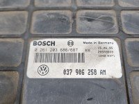 Komputer Sterownik silnika 0261203686, 037906258AM Vw Passat B4 1.6 8V wiel