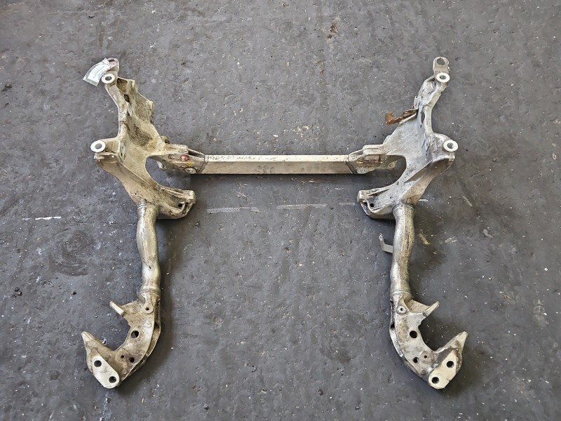 WÓZEK KOŁYSKA TRAWERS Sanki Belka silnika AUDI Q5 8R 08- 2.0 TDi CAH