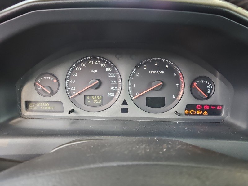 Licznik Volvo S60 I 8637993 2.4 20V EUROPA Licznik Volvo S60 I 8637993 2.4 20V EUROPA
