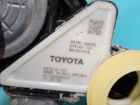 Podnośnik przód prawy Toyota Corolla E21 19- 4d