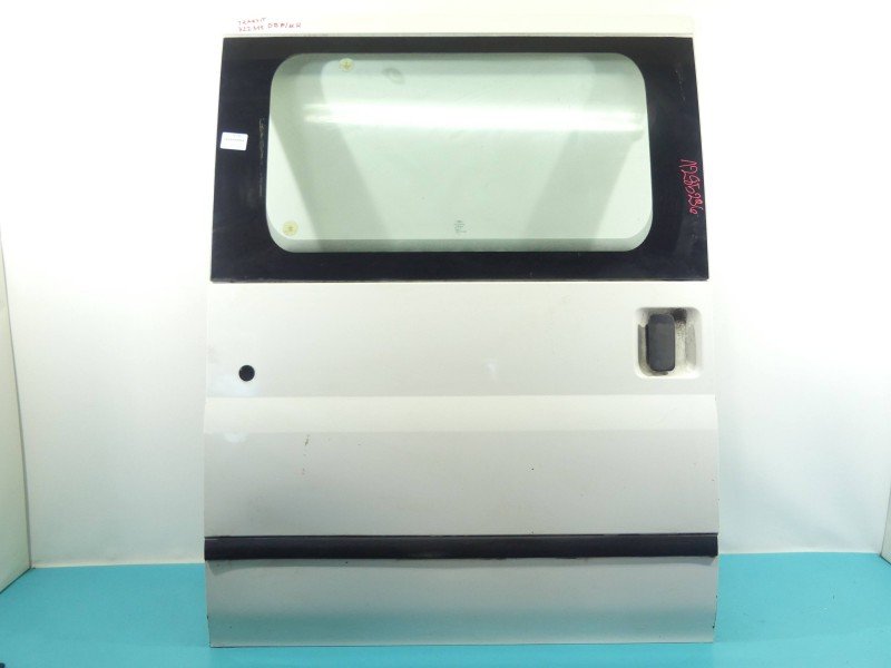 Drzwi przesuwne prawe boczne Ford Transit 00-06 Drzwi przesuwne prawe boczne Ford Transit 00-06
