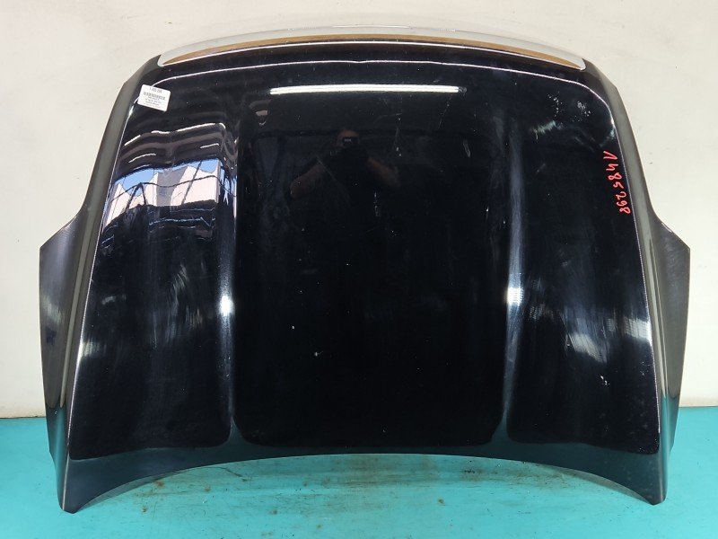 Maska przednia Ford Kuga Mk1 08-13 czarny F8