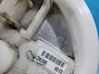 pompka Pompa paliwa Seat Exeo 2.0 tdi 8E0919050AC Producent części: Seat, 4 PIN