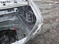 Błotnik tył prawy Mercedes CLS II C218 W218 218 srebrny 792 ćwiartka