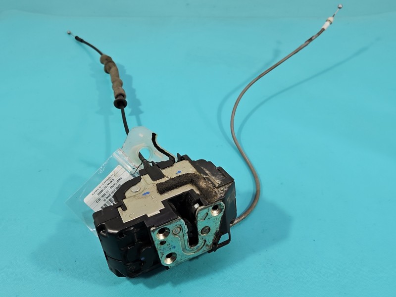 Zamek przód prawy Nissan Qashqai I J10 06-13 EUROPA Nissan, Europejska, 3pin