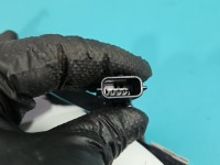 Klamka przód lewa zewnętrzna Renault Kadjar 806074307R