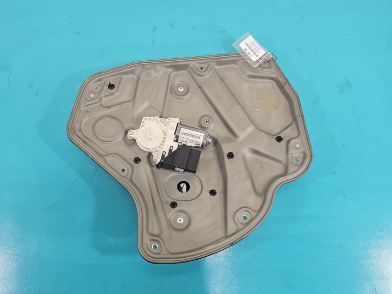 Podnośnik tył prawy SZYBY WINDA Skoda Octavia II 5K0959704A kombi