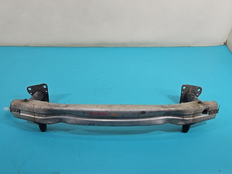 Wzmocnienie zderzaka przód belka Audi A4 B7 Producent części: Audi przednie