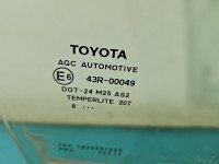 Szyba drzwi przód prawa Toyota Auris II kombi
