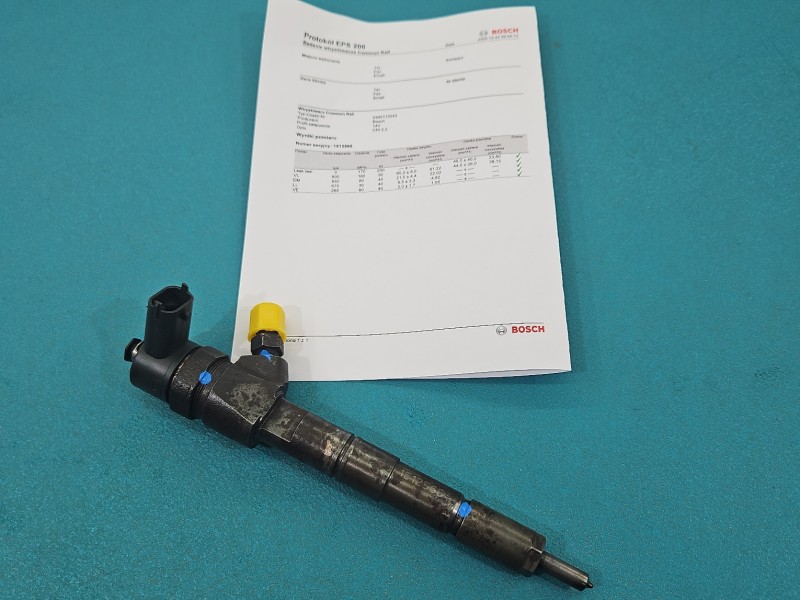 Wtryskiwacz Opel Vectra C 0445110243 1.9 cdti