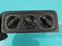 Konsola panel nawiewu Vw Golf III 1H0820045