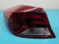 Lampa tył lewa Hyundai, Z BŁOTNIKA oberwane dwa uchwyty Hyundai Elantra VI 15-20 sedan