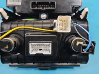 Przełącznik Hyundai, podgrzewania foteli, AUX USB Hyundai Ix35 09-13 93310-2Y200