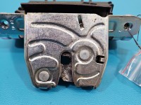 Zamek klapy tył 495058724, 13117285 Opel Astra III H kombi Producent części: OPEL, 3PIN, Brak osłony plastikowej, KOMBI